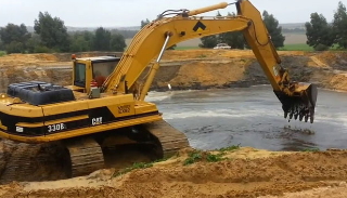 Рытье водоемов в Ялте - цена от 946 руб. | ООО "ГОСТСТРОЙ"